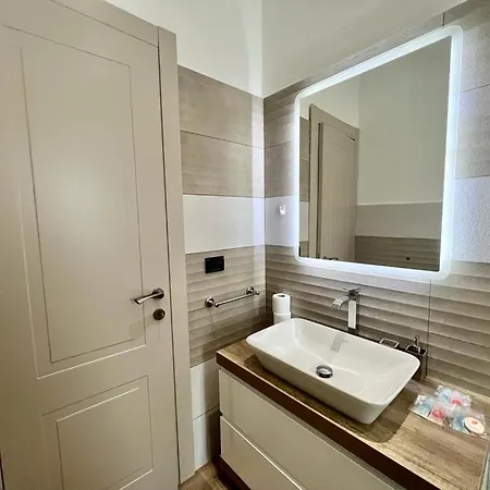 Kibilu - Via Catalani Apartment
